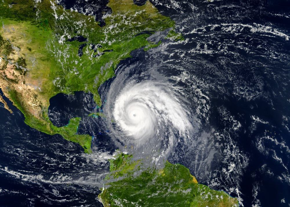 hurricane approaches Gulf of Mexico