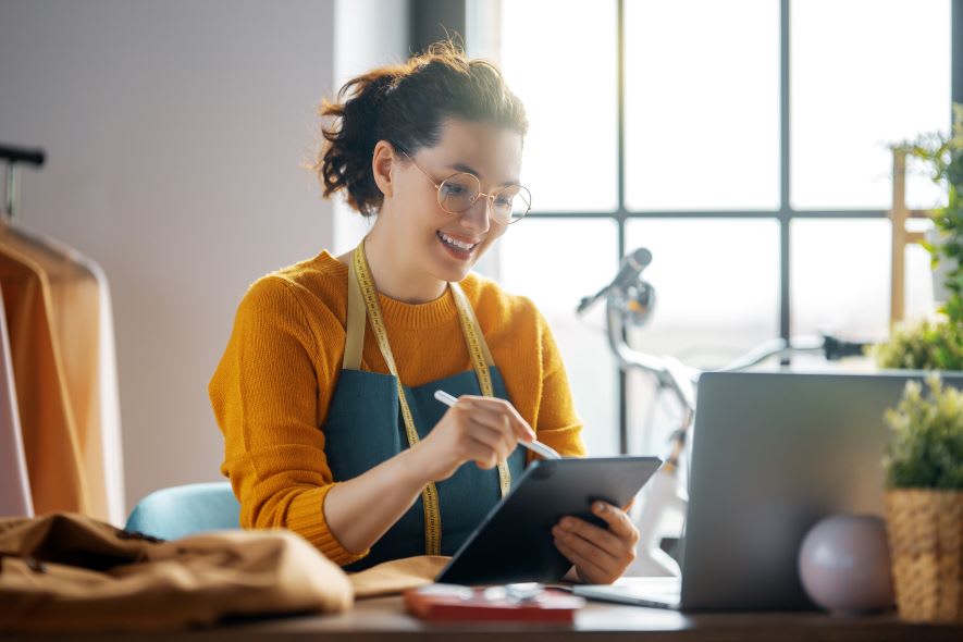 alt="how to start a business"