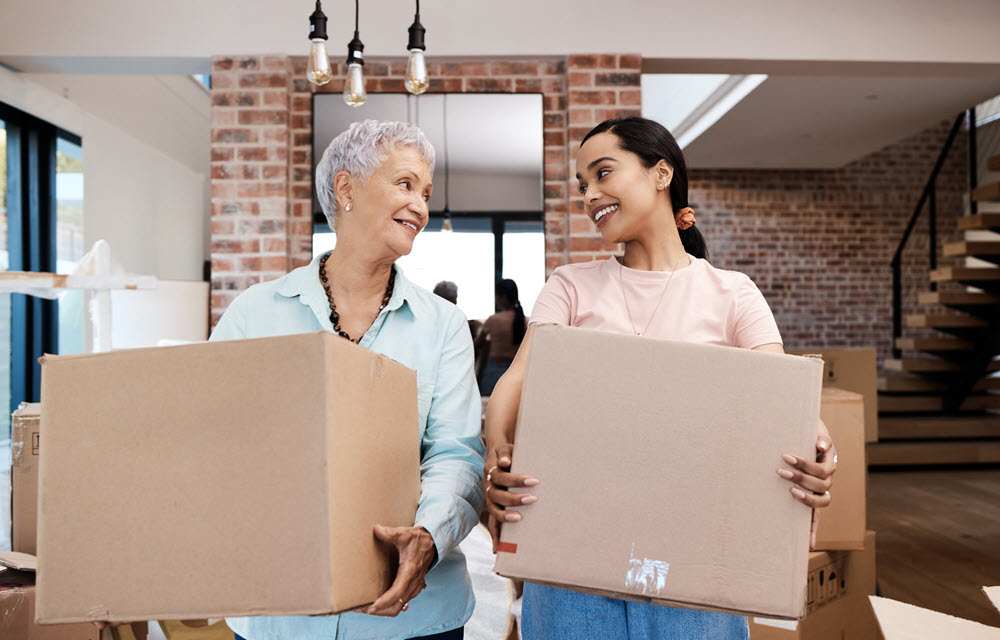 women moving