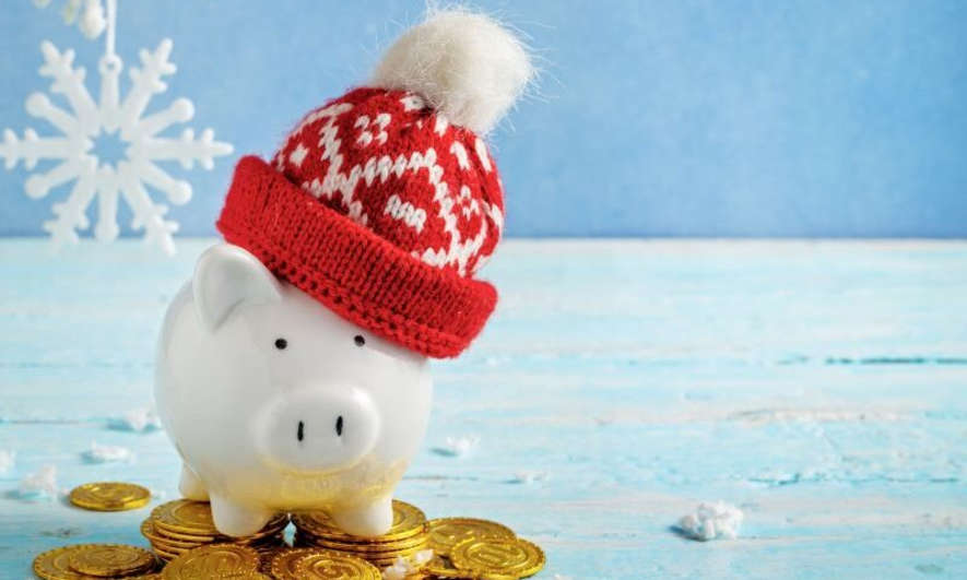 9 Ways to Save Money and Stay Warm This Winter