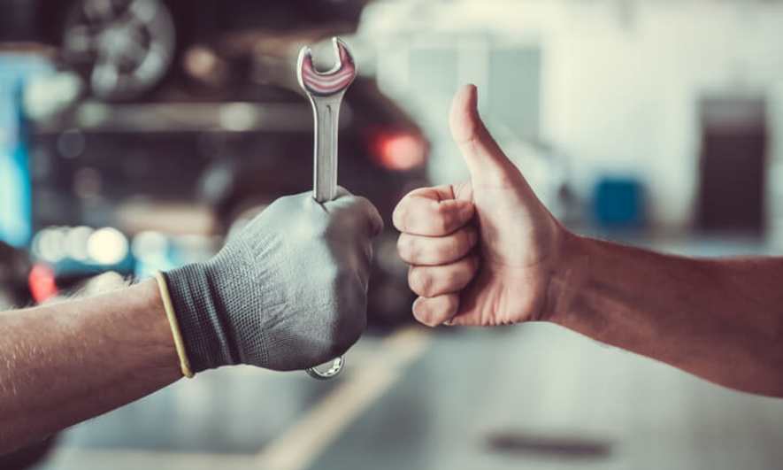 How to Decide Which Auto Body Repair Shop to Use After a Car Accident