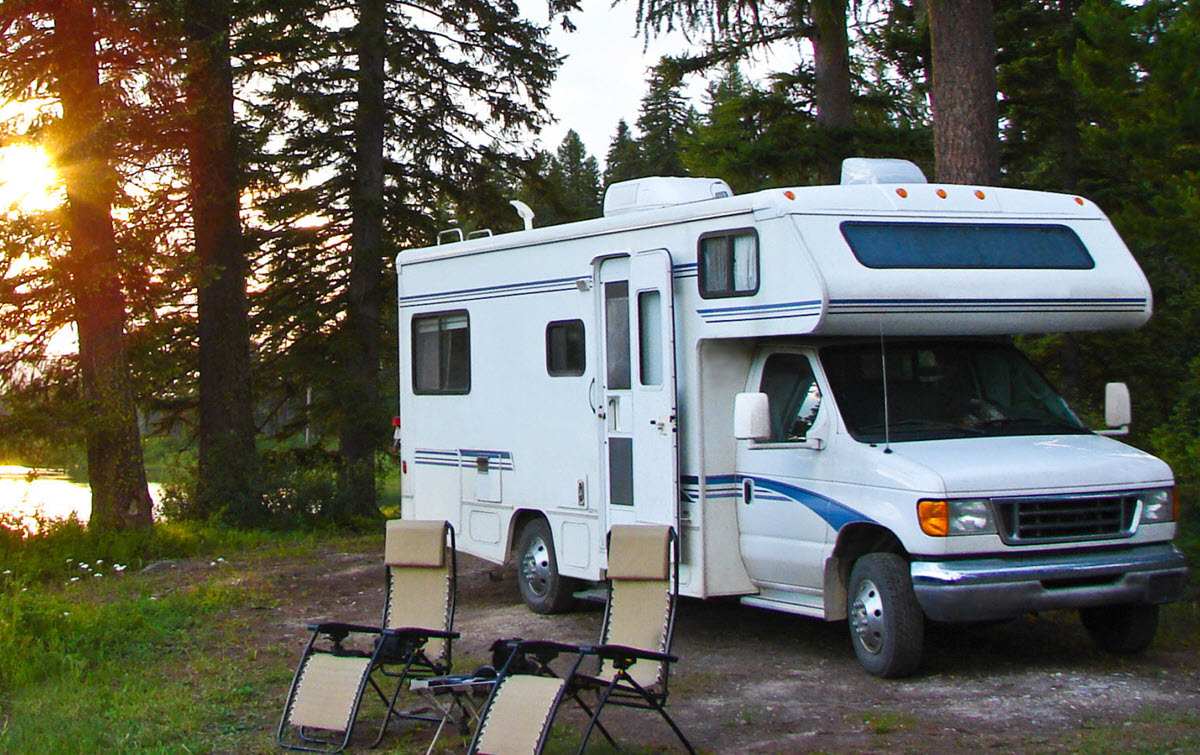 customer enjoying a vacation knowing he is protected by rv insurance