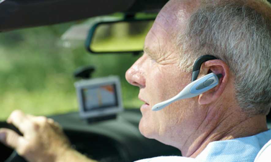 Why a Hands Free Device May Still Distract Drivers
