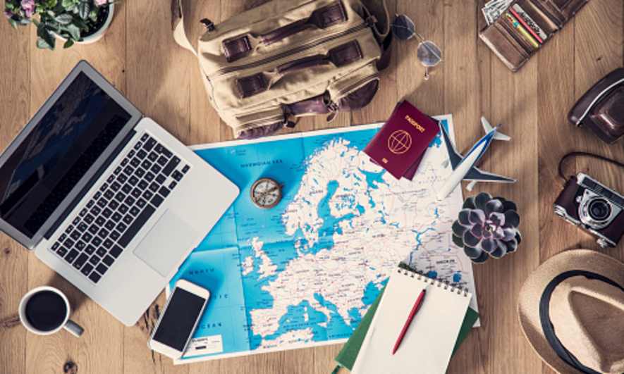 How to Plan a Holiday Vacation With Less Stress