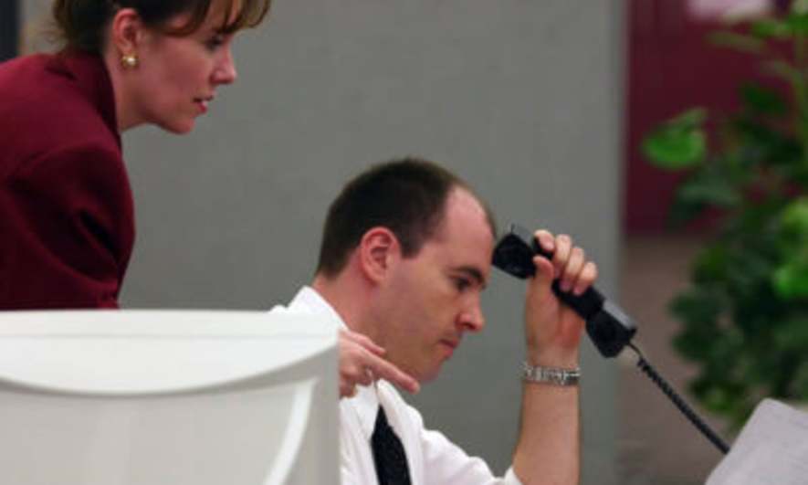 5 Ways Micromanaging Will Make Your Employees Hate You