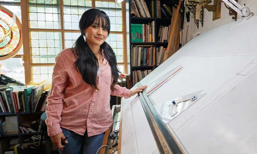 female business owner protected by draftsman insurance