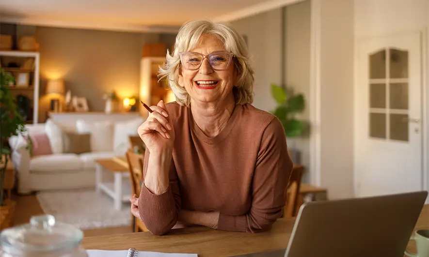 female customer pleased with medical payments coverage from The Hartford