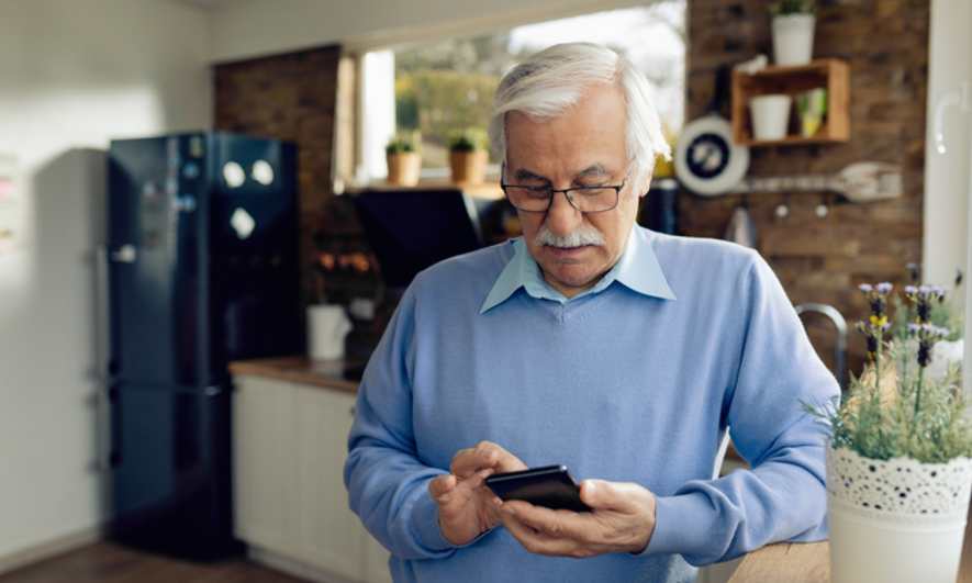 Cut Costs with Grocery Apps