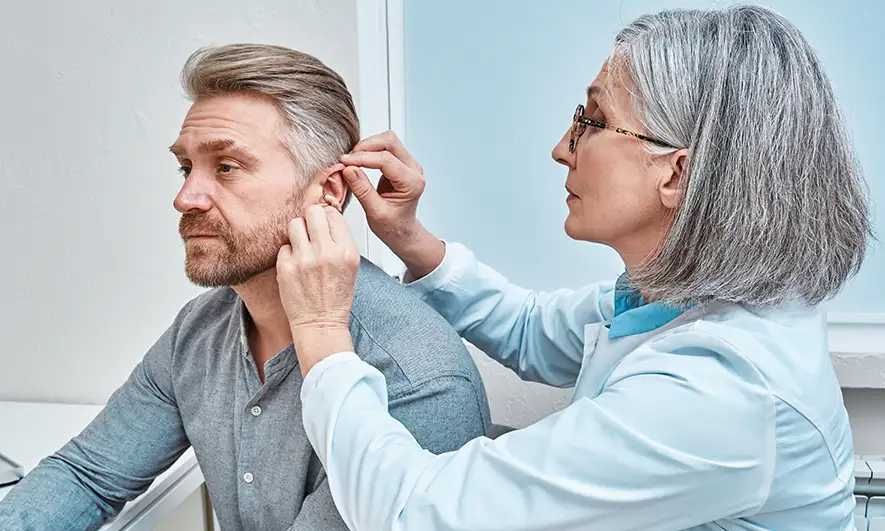 small business owner pleased with audiologist insurance quote