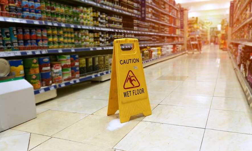 Risk Management for Retail Stores