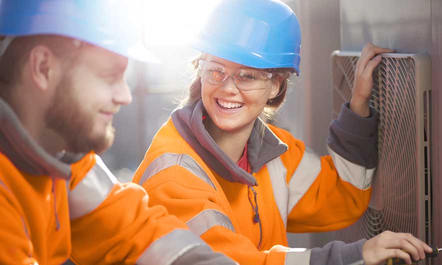 small business owners protected by business insurance for contractors