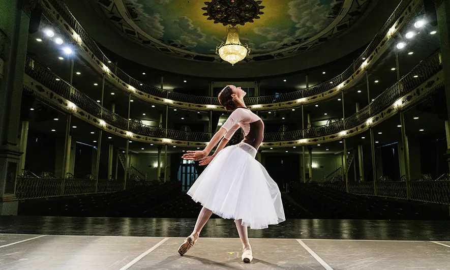 small business owner protected by performer insurance