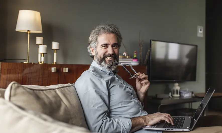 male customer pleased with renters insurance fire coverage