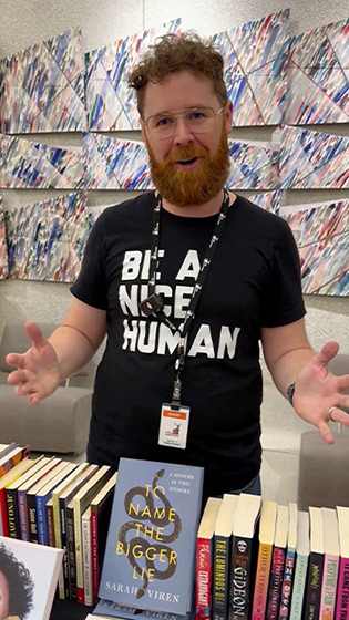 Pinder's Pages small business owner giving testimonial on having retail insurance from The Hartford