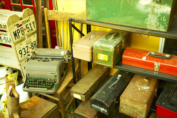 Antiquing in Massachusetts